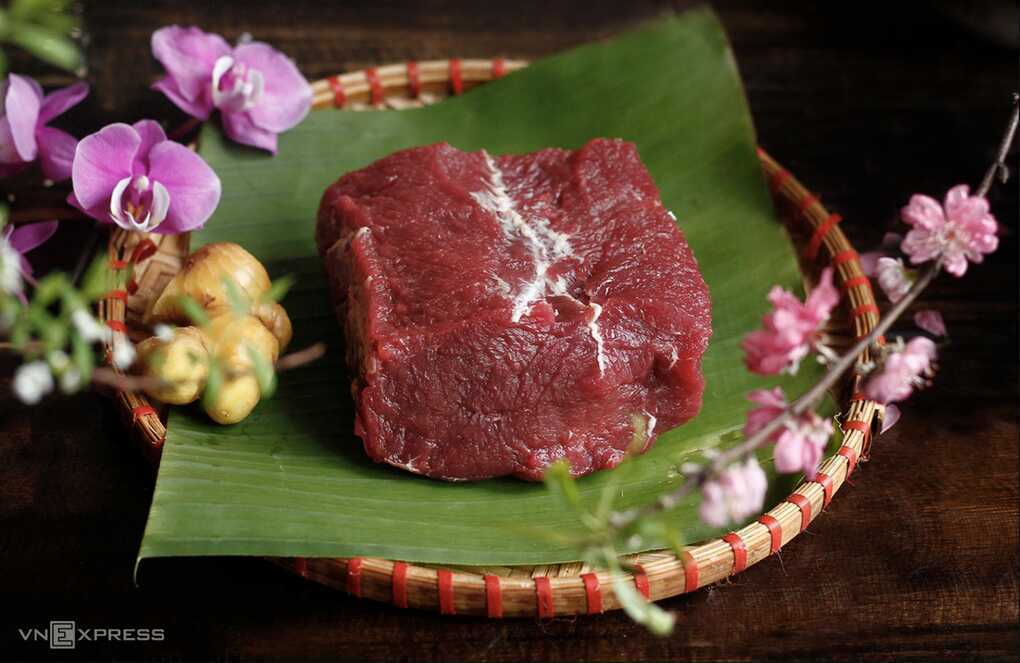 Bác sĩ chỉ cách phân biệt thịt bò thật - giả