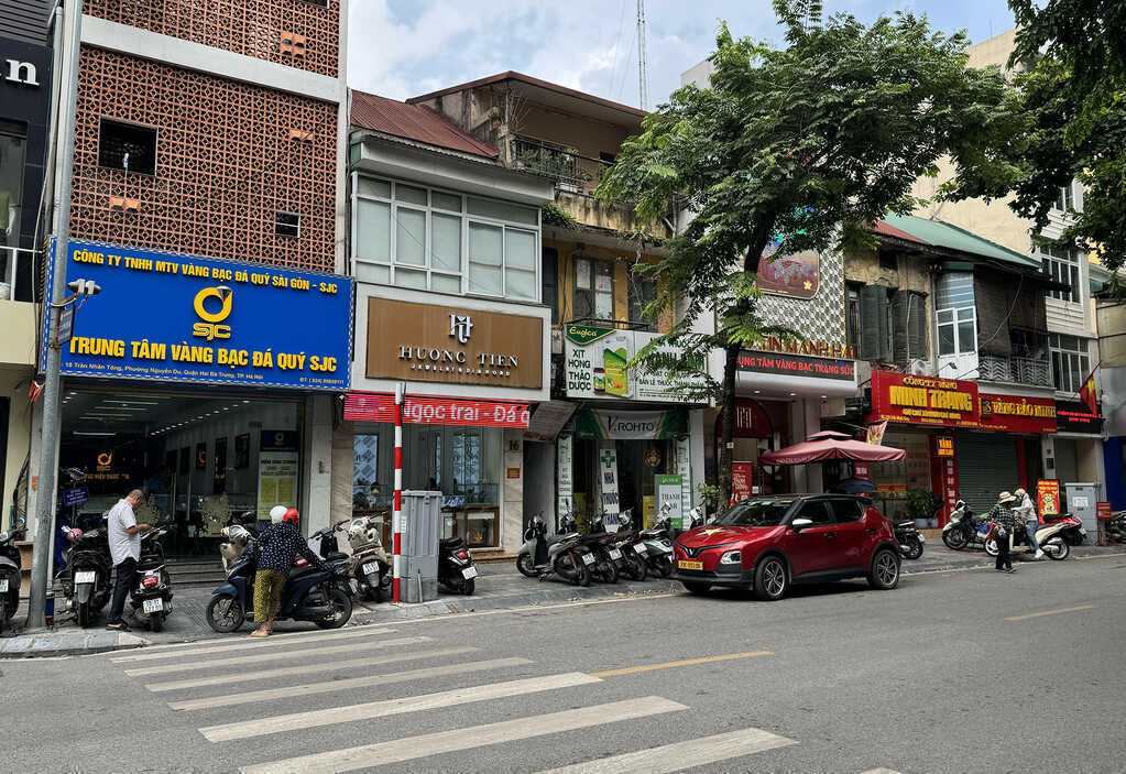 Giá vàng hôm nay 24/7/2026 giảm sâu kỳ lạ, SJC còn 140 triệu đồng/lượng