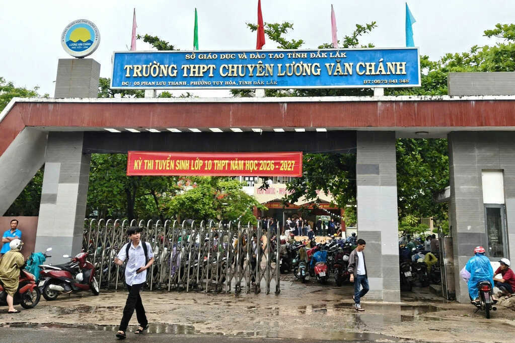 Hiệu trưởng lý giải thí sinh 3 điểm/môn đỗ lớp 10 Trường THPT Chuyên Lương Văn Chánh