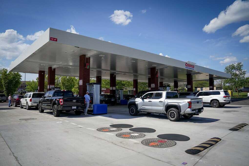 Vì sao Costco bán xăng giá rẻ tại Mỹ