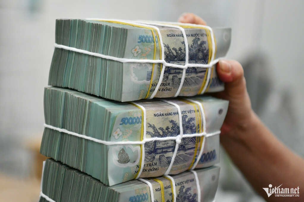 Chi tiền tỷ đầu tư lấy lãi tới 11%/năm, người phụ nữ đòi DN trả hơn 4,1 tỷ