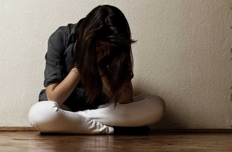 Nữ sinh trầm cảm sau kết quả thi tốt nghiệp