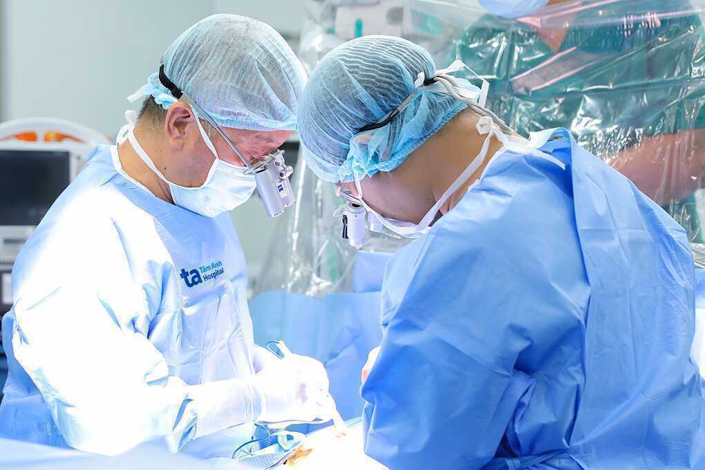 Sửa dị tật van tim cho bé trai 4 tuổi