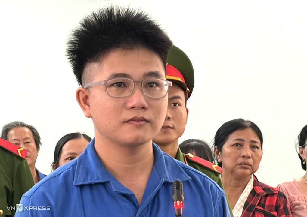 Bác sĩ ăn trộm tại 3 tiệm vàng để đầu tư tiền ảo