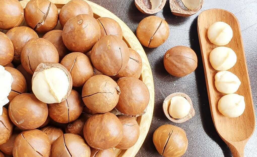 Mẹo điều chỉnh ăn uống giúp giảm đau nửa đầu