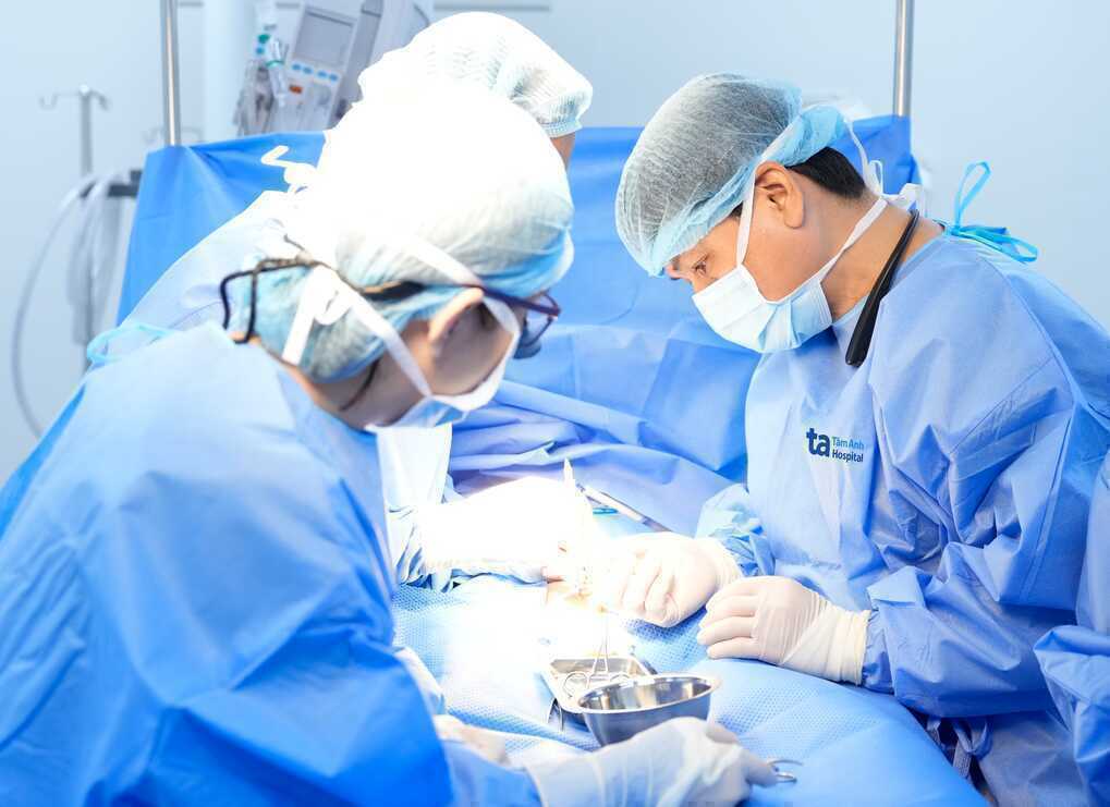 Phẫu thuật chỉnh hình niệu đạo bé trai