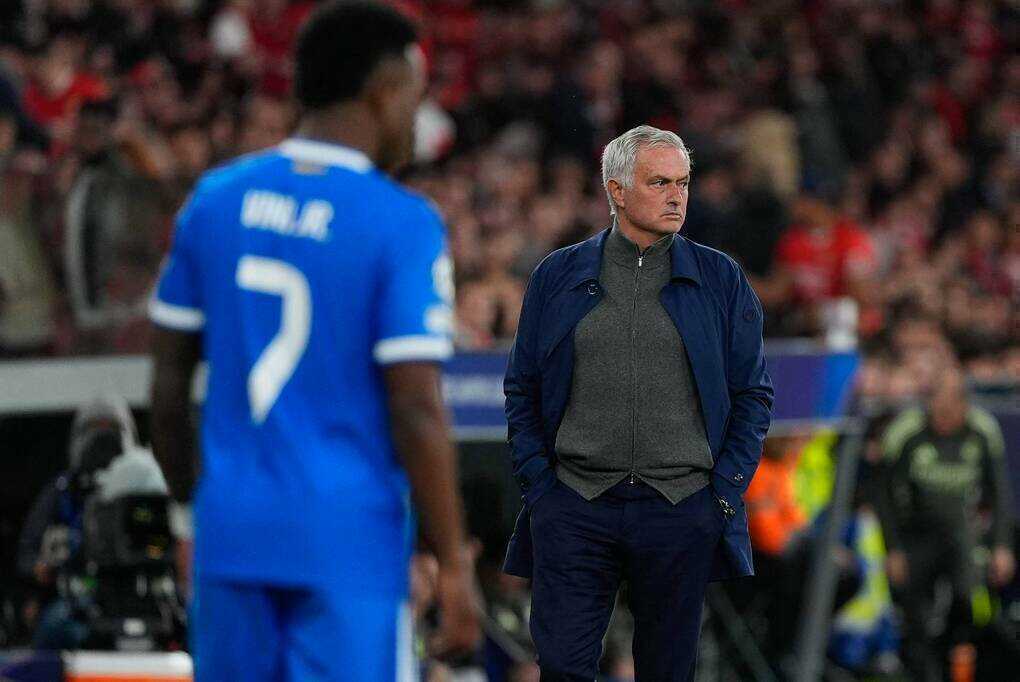Real bước vào kỷ nguyên thứ hai của Mourinho