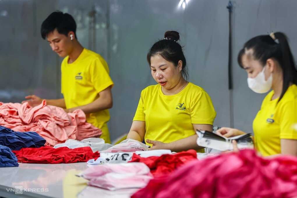 Trả lương chậm, vi phạm giờ làm bị phạt từ 10/9