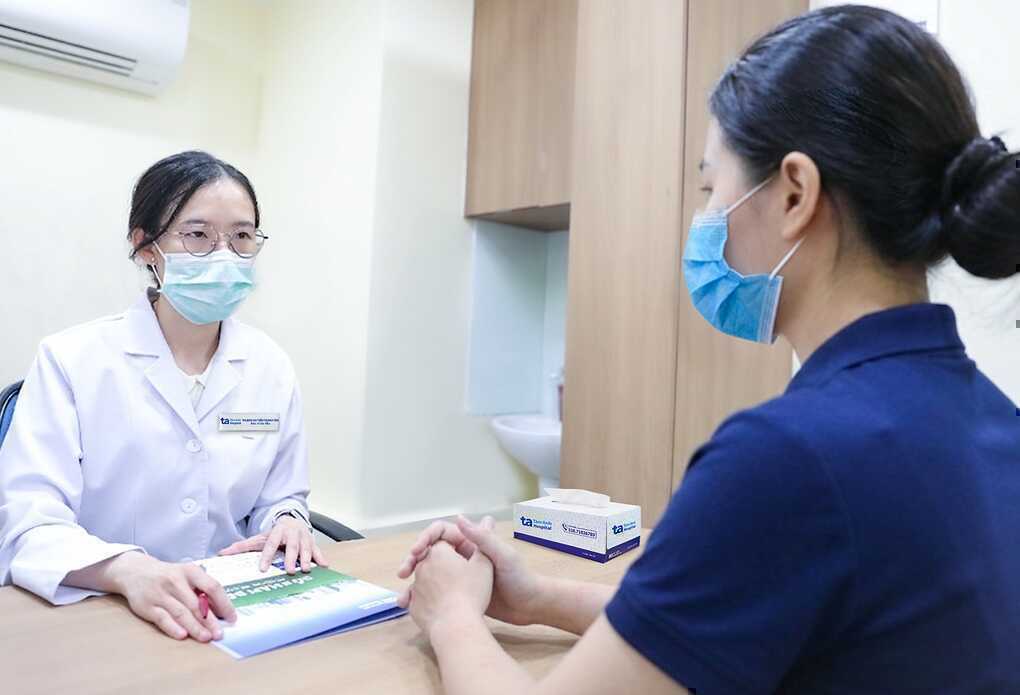 Viêm da do độc tố kiến ba khoang