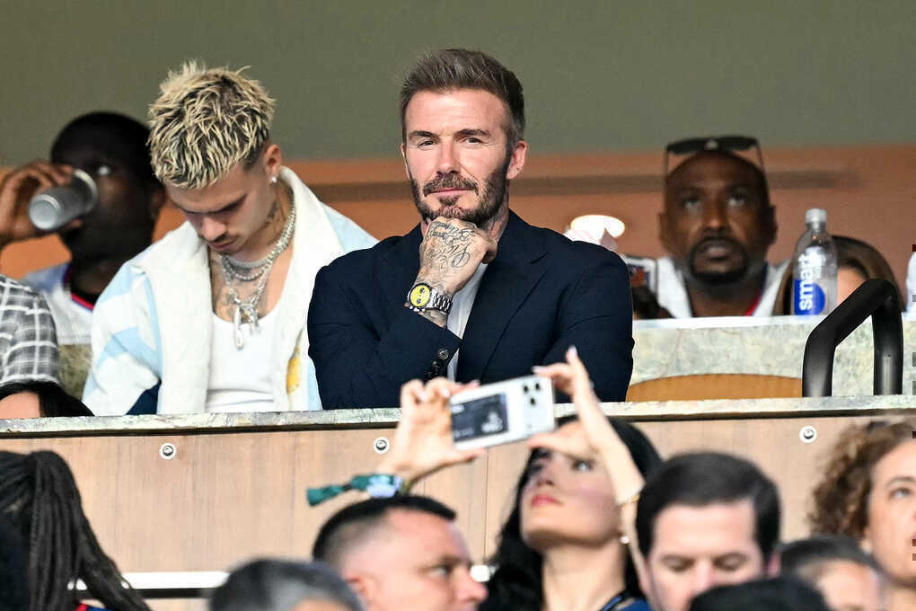 Gia đình Beckham cổ vũ Messi