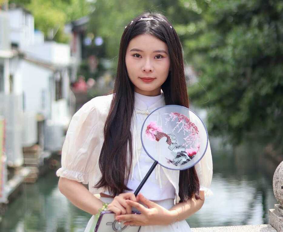 Cô giáo 25 tuổi giành học bổng toàn phần chính phủ Trung Quốc