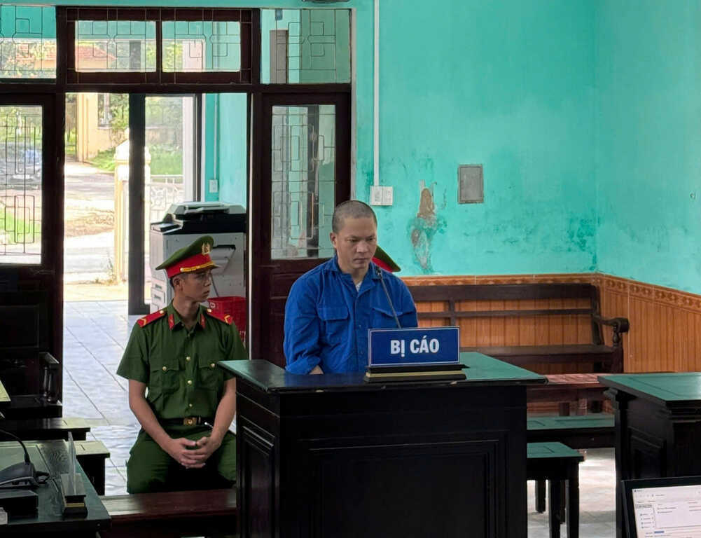 Kẻ bẻ gãy ‘Ngai vua triều Nguyễn’ bị tuyên phạt 3,5 năm tù